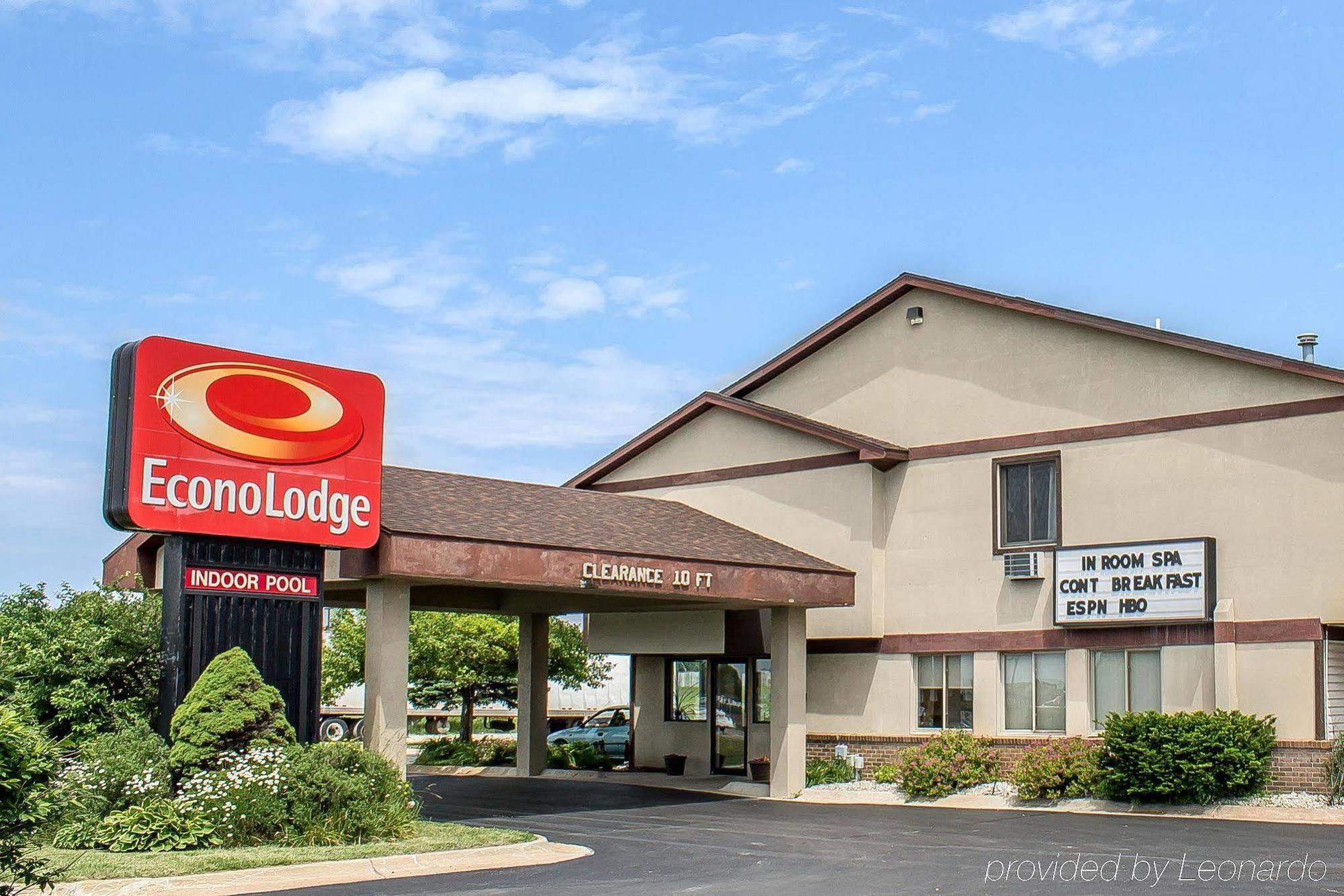 Econo Lodge Traverse City Eksteriør billede